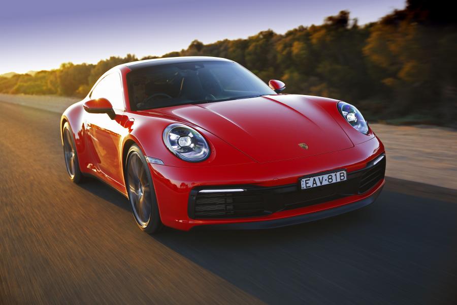  Porsche 911 Carrera S (992) 2019 года  (AU) (фото 37 из 40)
